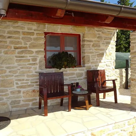 Tatil Evi Dalmatian Irena Bruska